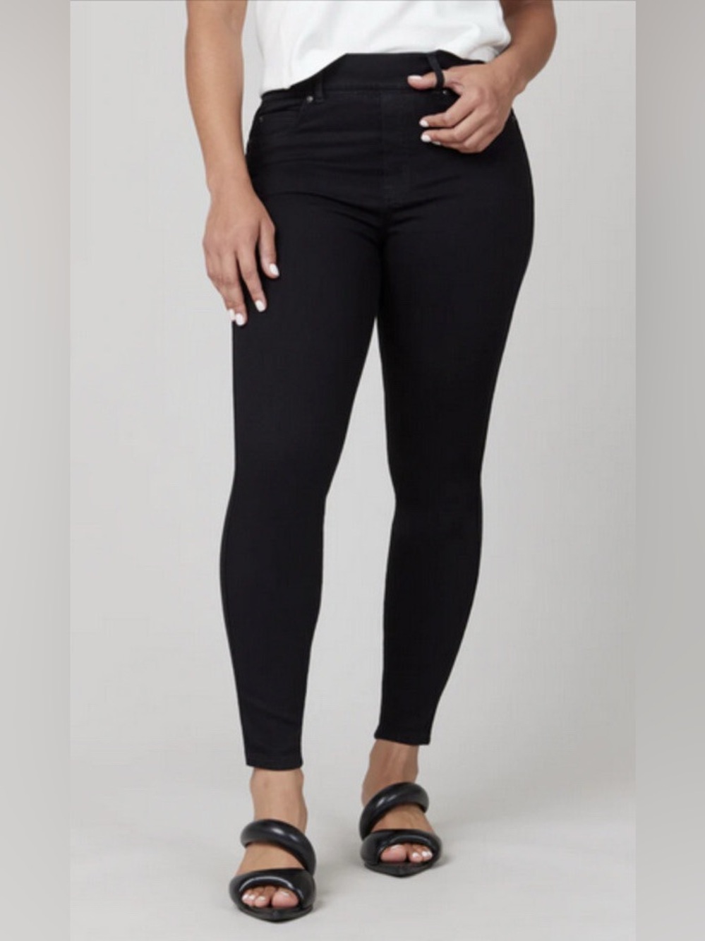 SPANX New Style XL Pull-On Skinny Jeans High-Rise Shaping Denim - Clean Black